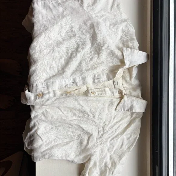 Wilfred Gelato Linen Shirt from Aritzia - Picture 4 of 5